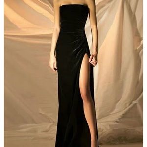 Long black velvet dress, bridesmaid ready!
